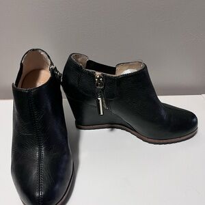 Dr. Scholls Black Leather Wedge Ankle Boots